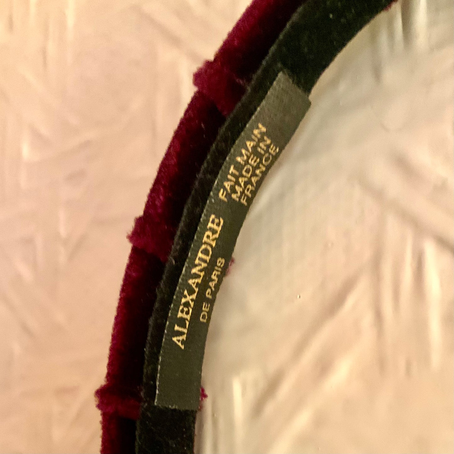 Bandeau serre-tête en velours prune Alexandre de Paris vintage 80