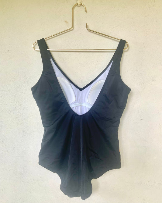 Maillot de bain une pièce noir Blubay motifs fleurs avec strass colorés vintage