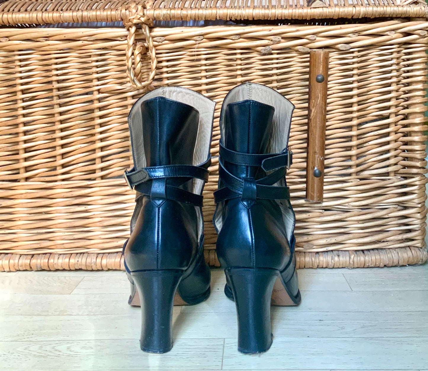 Bottines en cuir noir Stéphane Kélian vintage