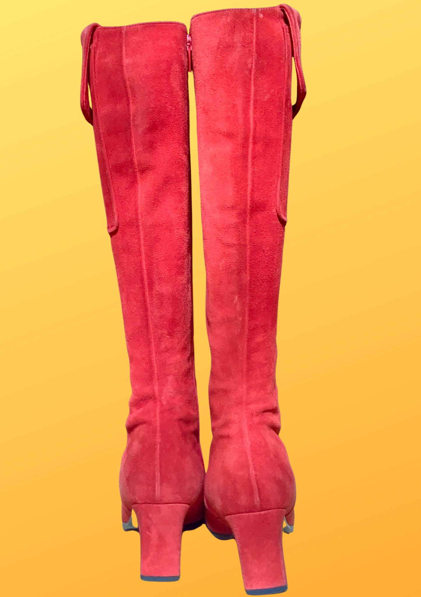 Bottes hautes en daim rouge Yves Saint Laurent vintage