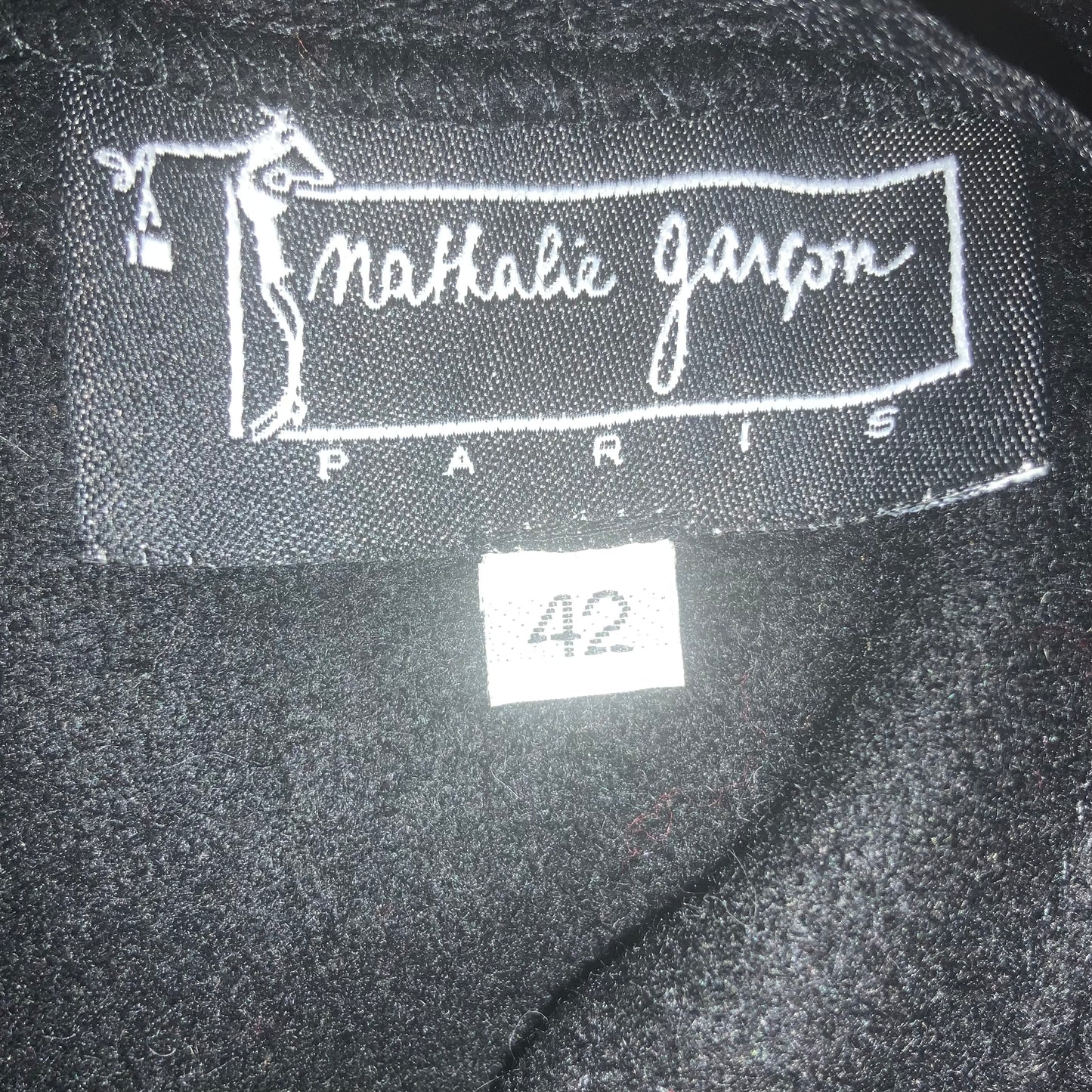 Jupe maxi Nathalie Garçon noire avec broderies multicolores