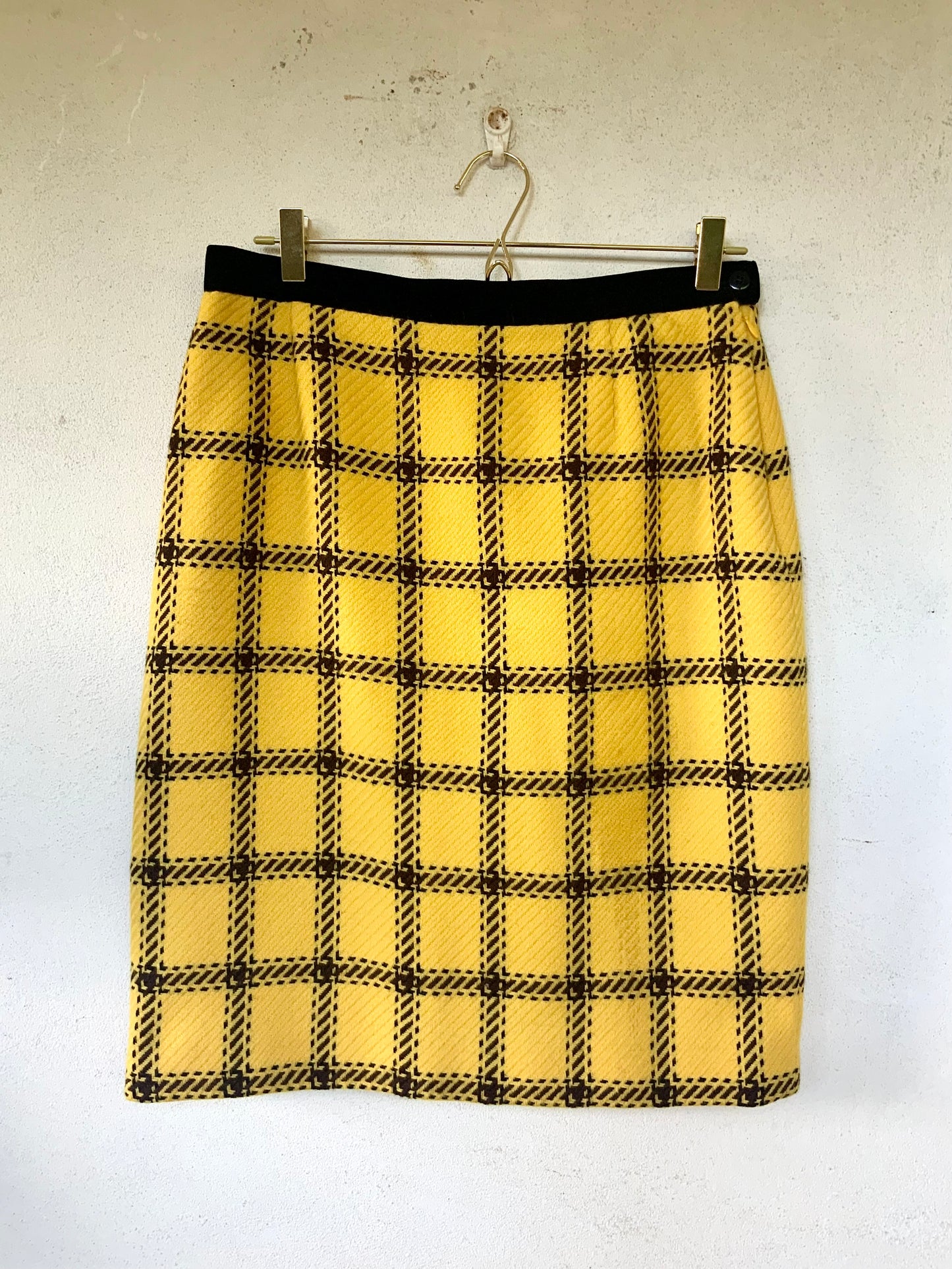 Jupe droite jaune quadrillée marron et noir  Escada vintage