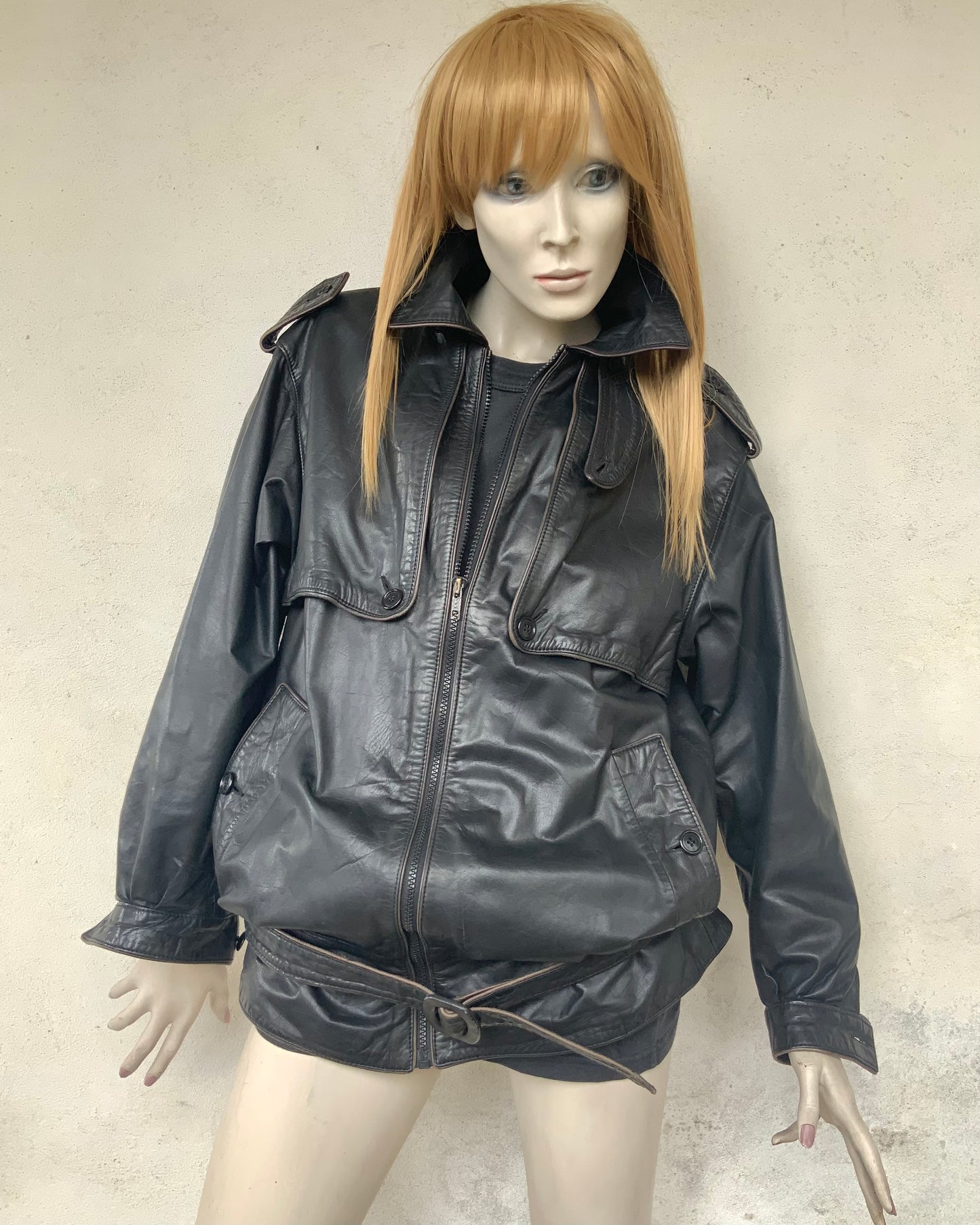 Blouson en cuir noir vintage années 80 Mac Douglas