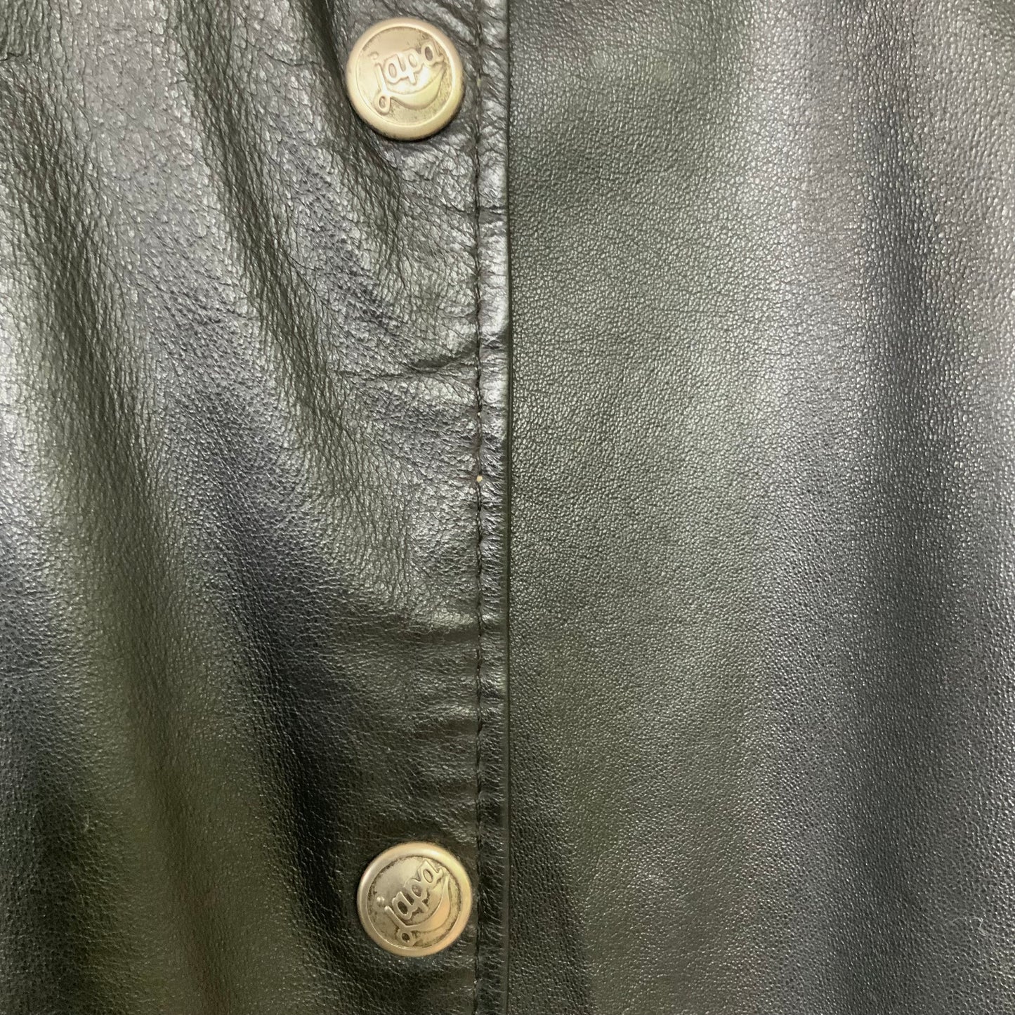 Veste Cardigan en cuir noir Japa le Cuir vintage 90