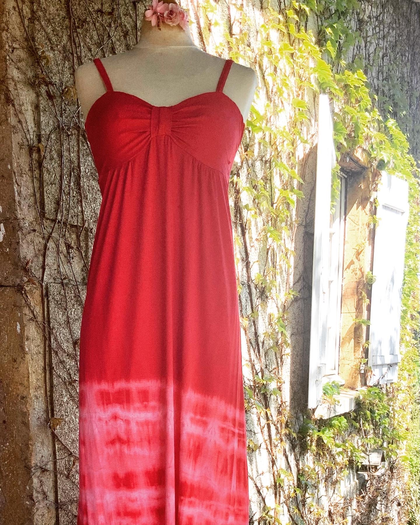 Robe longue tie&dye rouge et blanc Deby Debo vintage