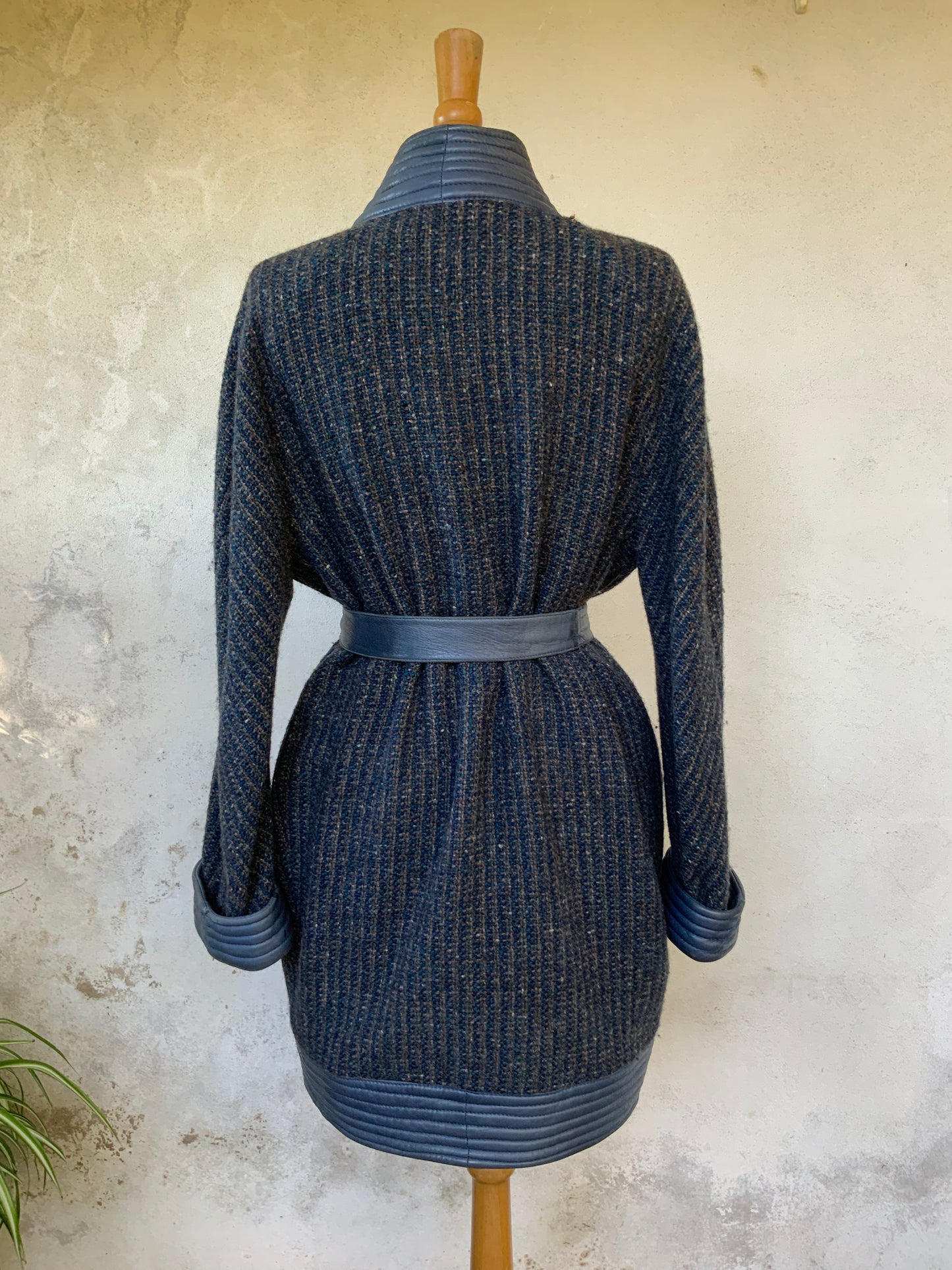 Veste en tweed et cuir bleu Lunar Caustic Paris vintage