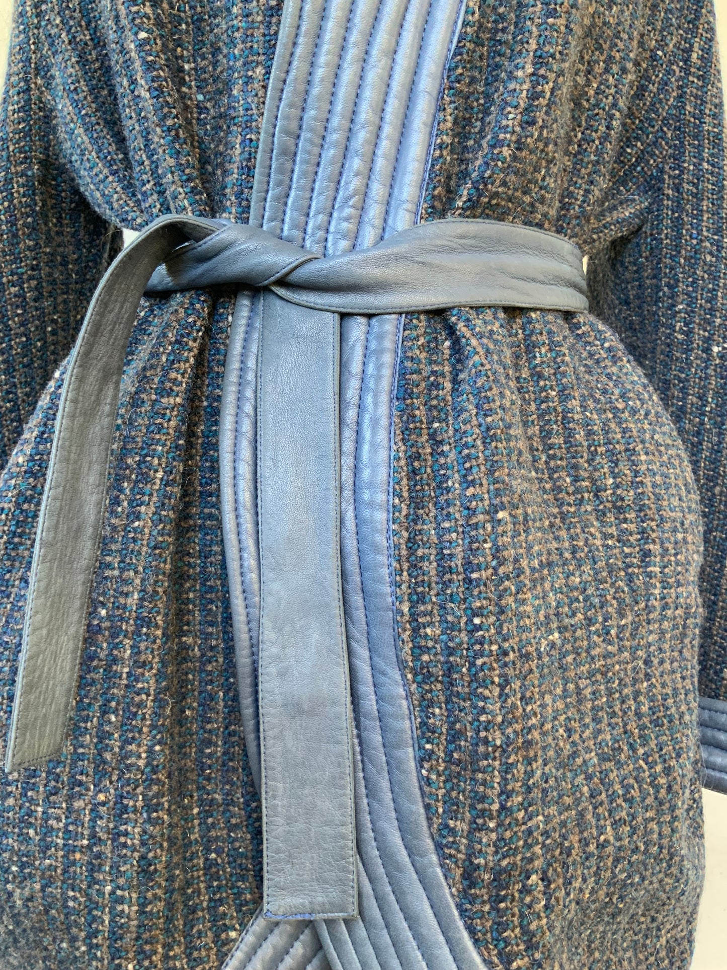 Veste en tweed et cuir bleu Lunar Caustic Paris vintage