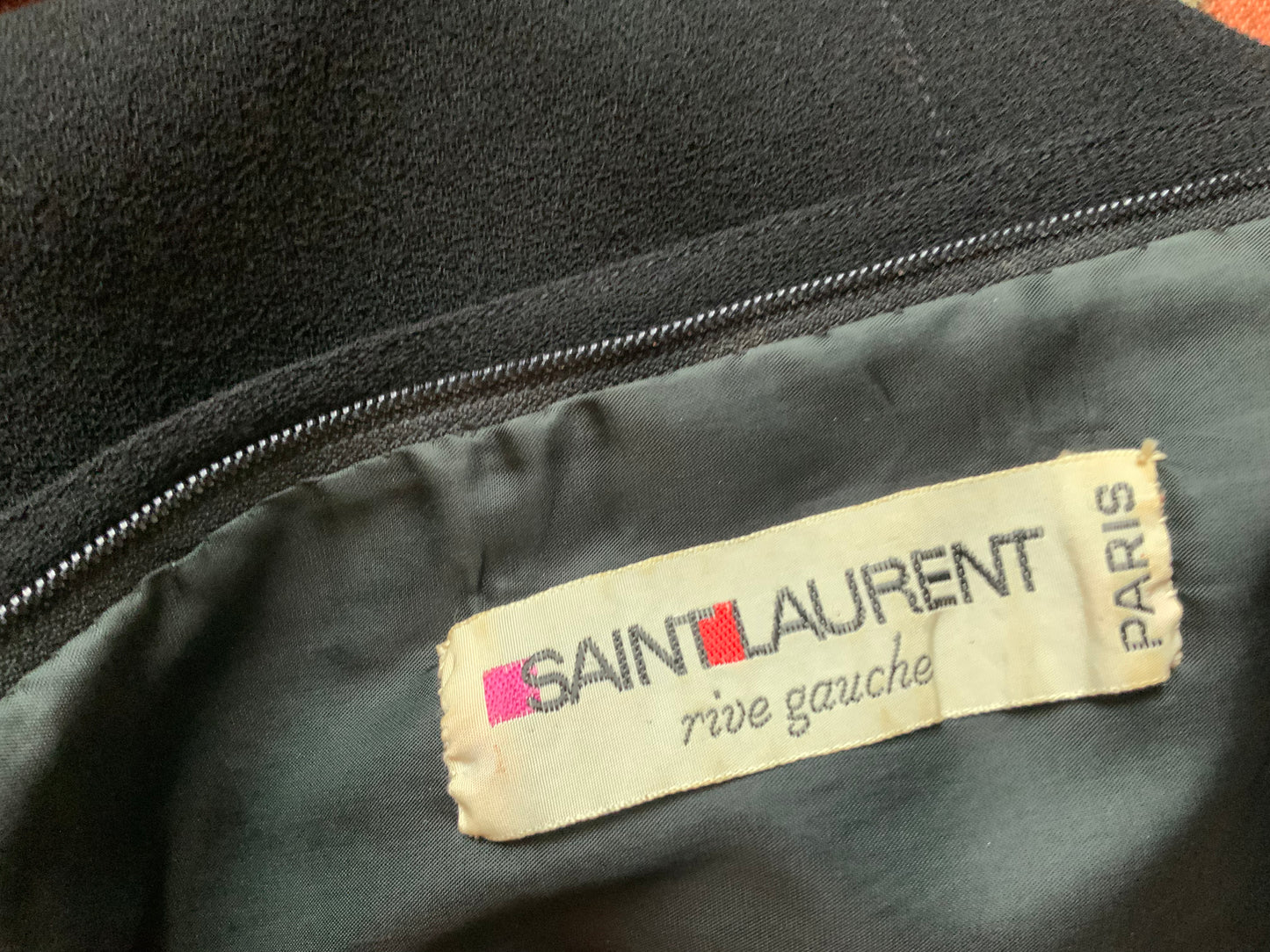 Robe noire Yves Saint Laurent Rive Gauche