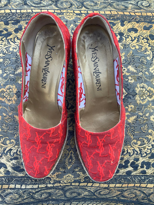 Espadrilles compensées rouges Yves Saint Laurent vintage