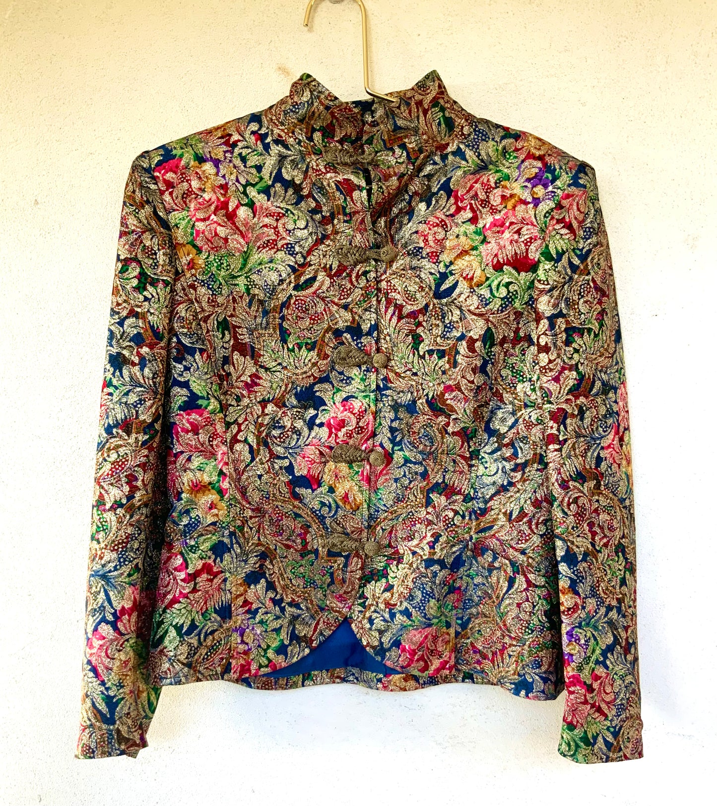 Tailleur jupe en brocard multicolore Ungaro vintage